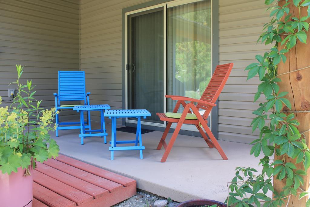 Windborne Bed & Breakfast Castlegar Room photo